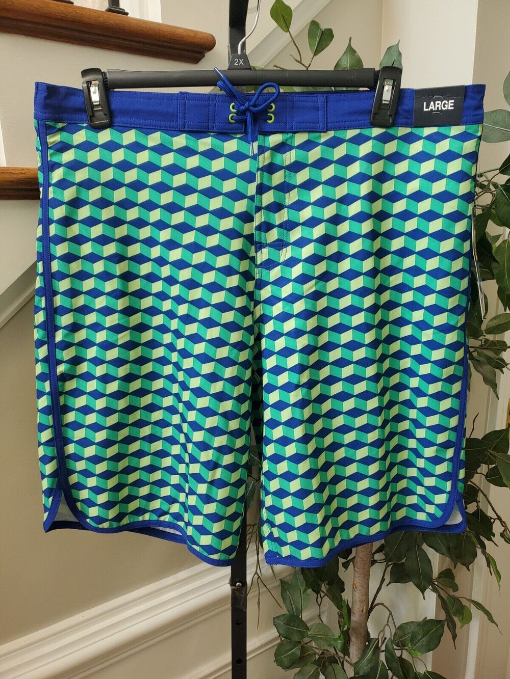 Roundtree & Yorke Men's Multicolor Polyester Pull On Stretch Swimwear Shorts L